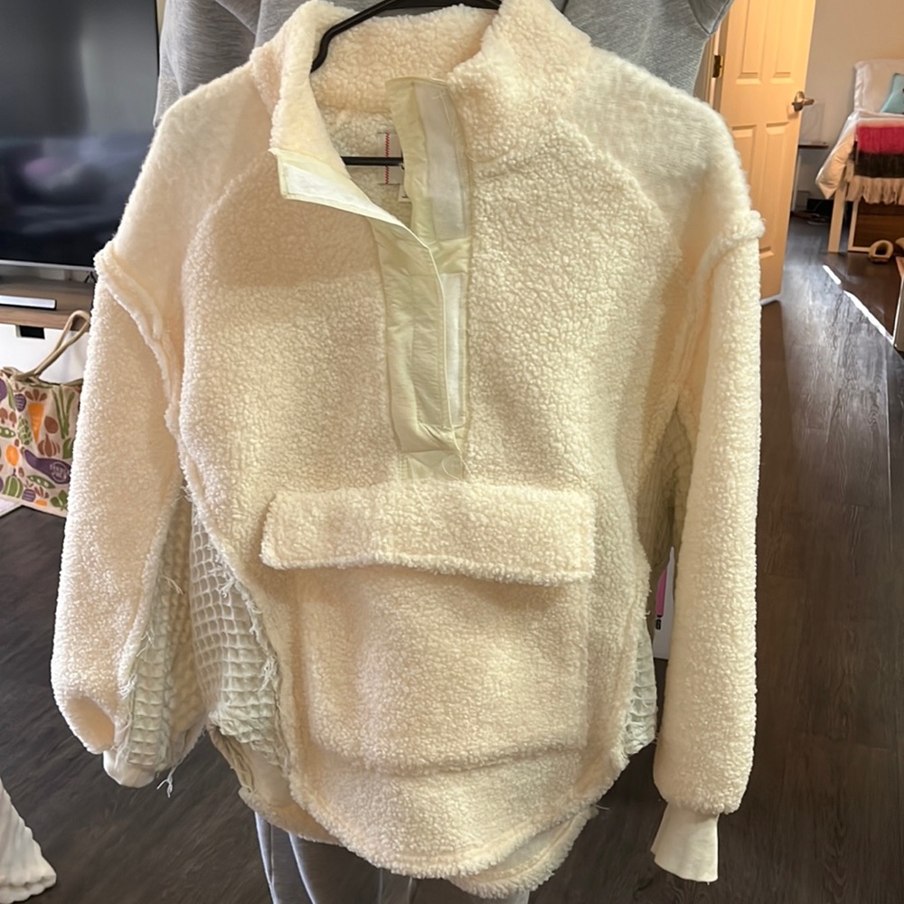 URBAN OUTFITTERS BDG SHERPA PULLOVER